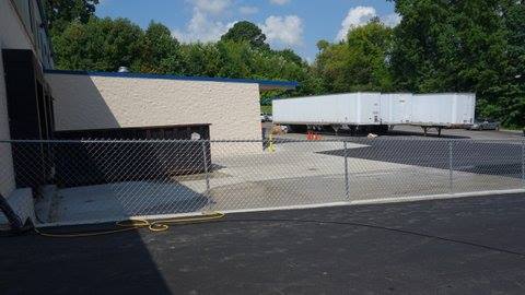 Picture of Truck Docks in back